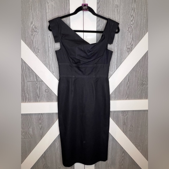 017. Maggy London Black Draped Bust Dress Size 4 - Picture 3 of 9